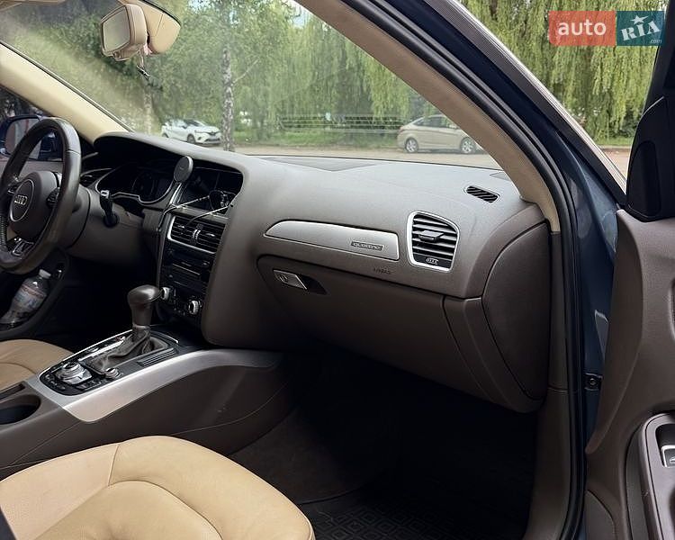 Седан Audi A4 2014 в Ірпені