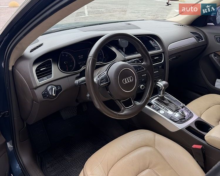 Седан Audi A4 2014 в Ірпені