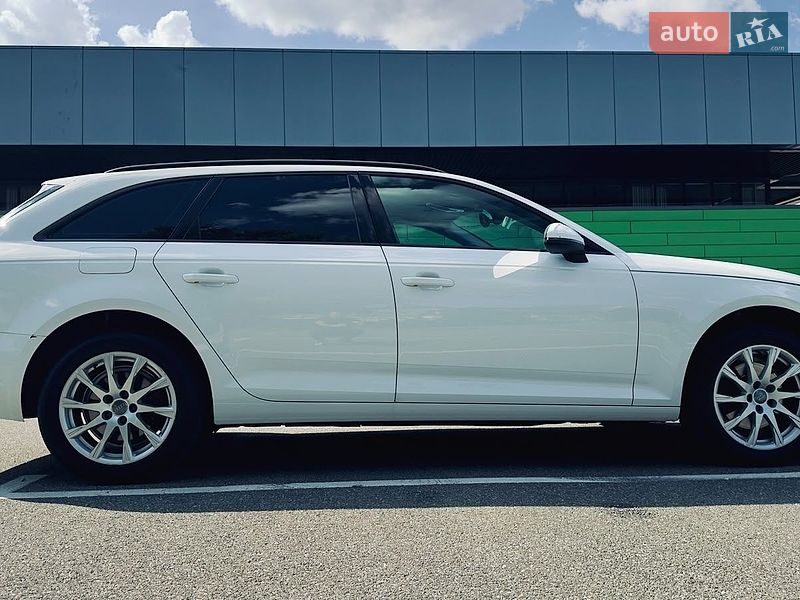 Audi A4 2018 Audi A4 2018