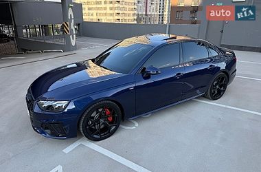 Седан Audi A4 2021 в Києві