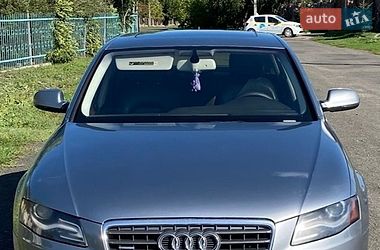 Седан Audi A4 2011 в Луцке
