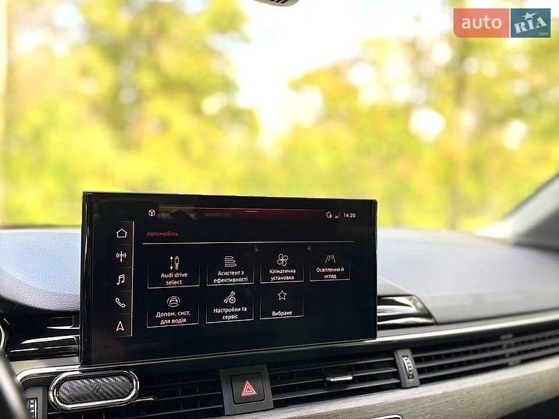 Седан Audi A4 2020 в Кропивницком