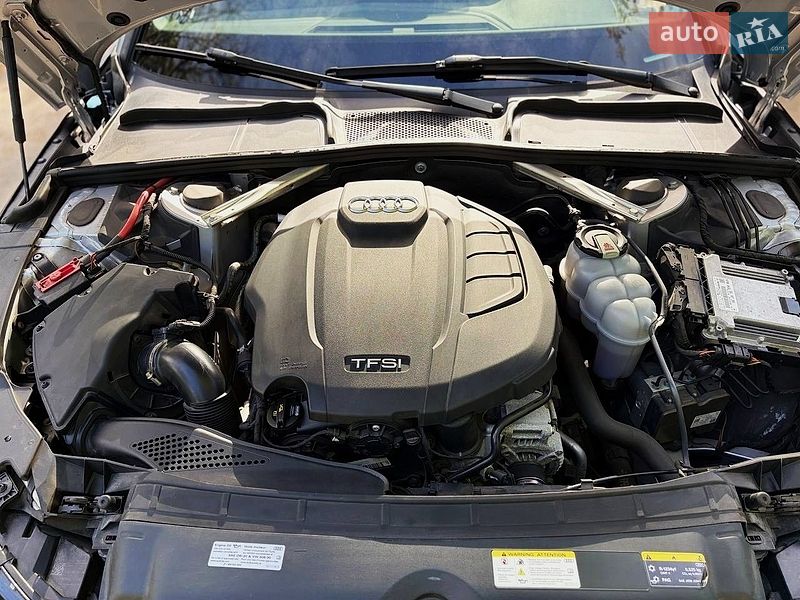 Седан Audi A4 2020 в Кропивницком