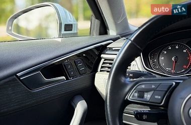 Седан Audi A4 2020 в Кропивницком