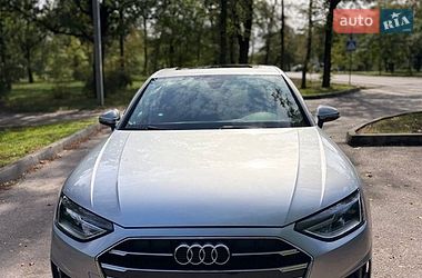 Седан Audi A4 2020 в Кропивницком