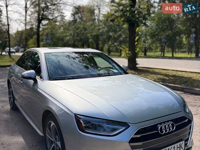 Седан Audi A4 2020 в Кропивницком