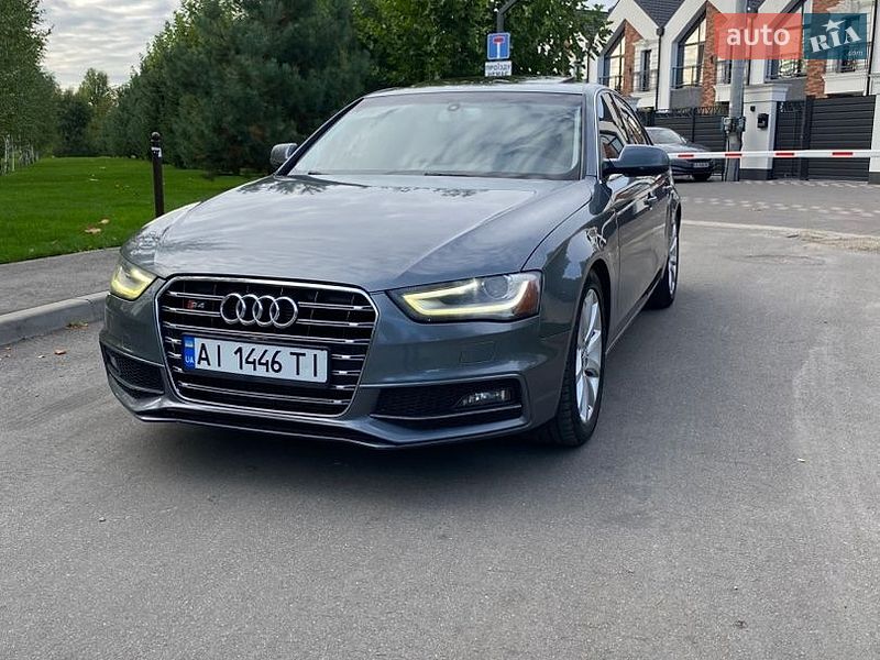 Audi A4 2012