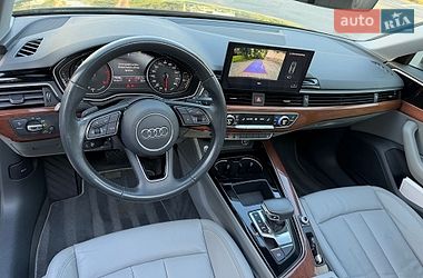 Седан Audi A4 2020 в Львові