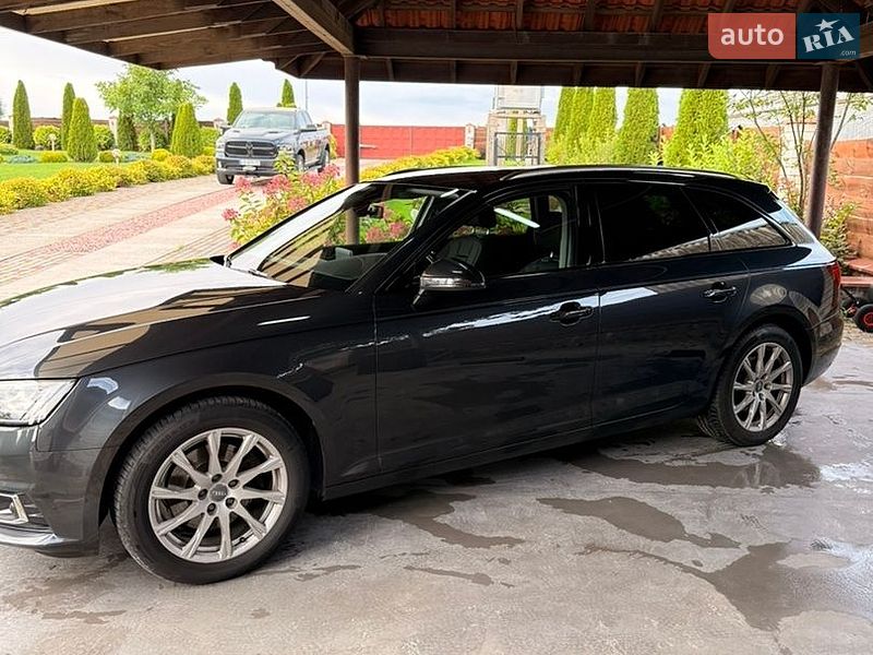 Універсал Audi A4 2018 в Києві