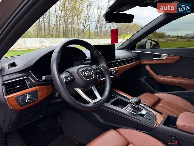 Універсал Audi A4 2022 в Луцьку
