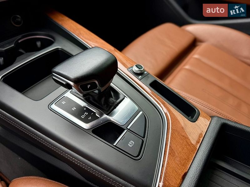 Універсал Audi A4 2022 в Луцьку