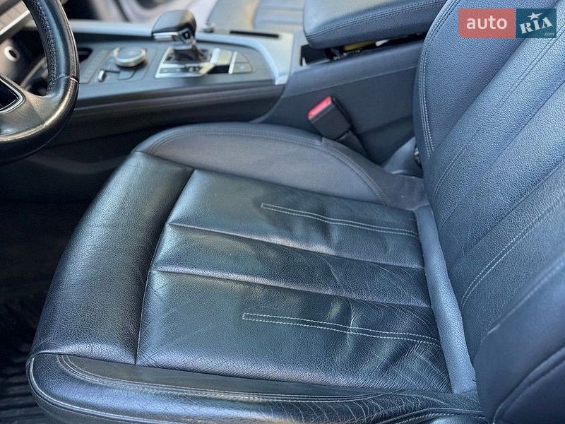 Седан Audi A4 2016 в Виннице