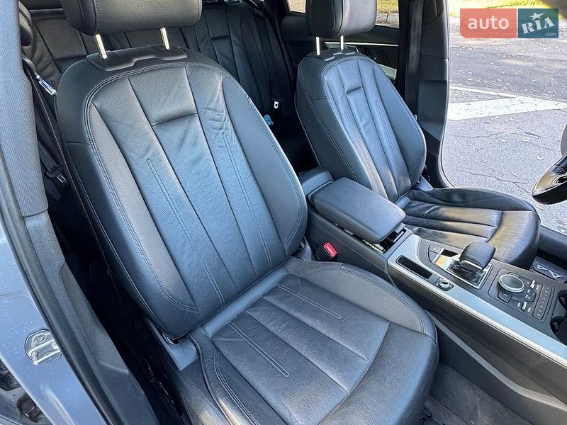 Седан Audi A4 2016 в Виннице