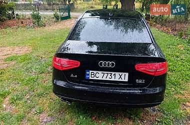 Седан Audi A4 2015 в Жидачові