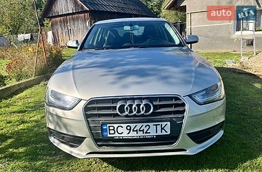 Седан Audi A4 2014 в Мостиській
