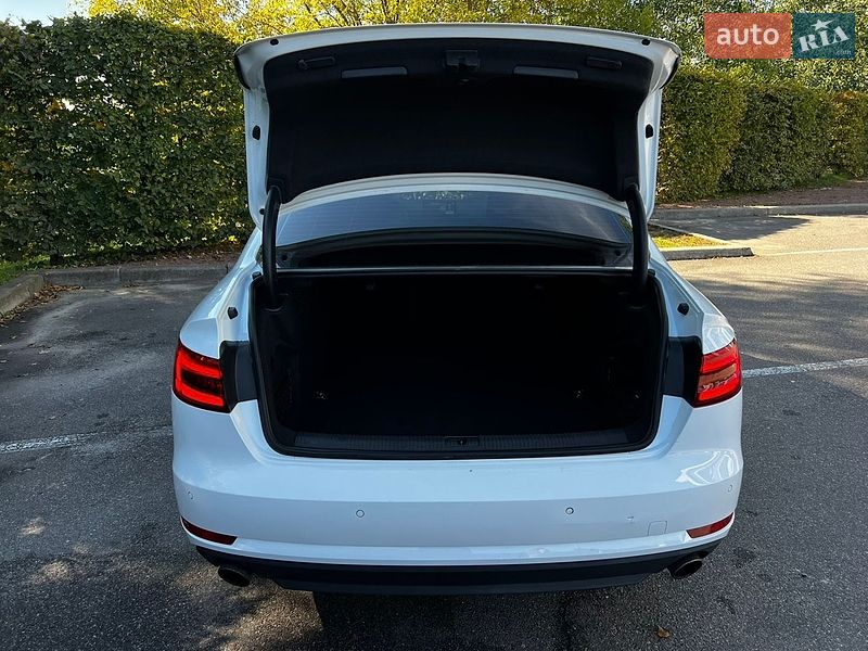 Седан Audi A4 2016 в Києві фото 43 Седан Audi A4 2016 в Києві