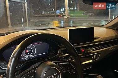 Седан Audi A4 2016 в Дніпрі