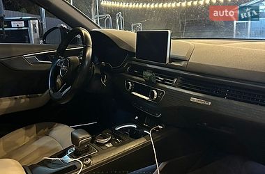 Седан Audi A4 2016 в Дніпрі