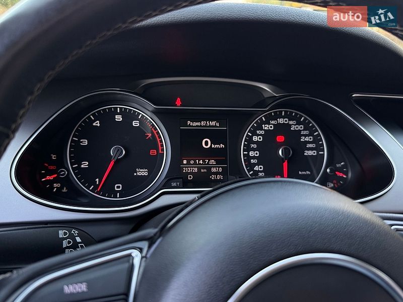 Седан Audi A4 2012 в Вінниці