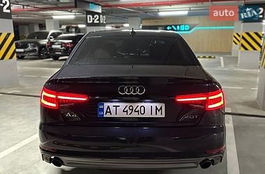 Седан Audi A4 2016 в Ивано-Франковске