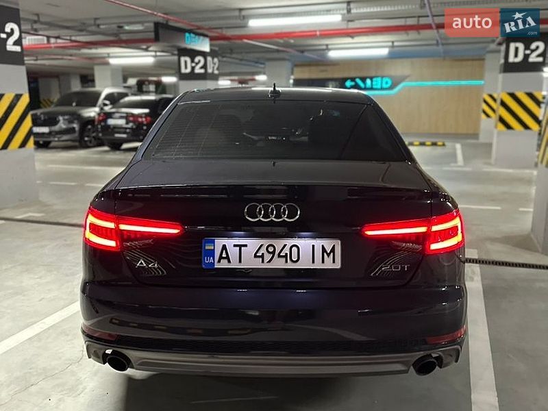 Седан Audi A4 2016 в Ивано-Франковске