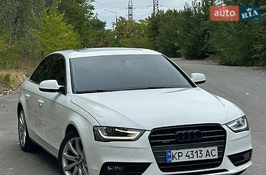 Седан Audi A4 2013 в Запорожье
