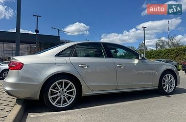 Седан Audi A4 2014 в Киеве