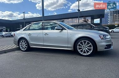 Седан Audi A4 2014 в Киеве