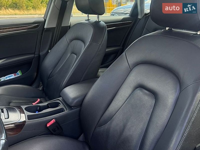 Седан Audi A4 2014 в Киеве
