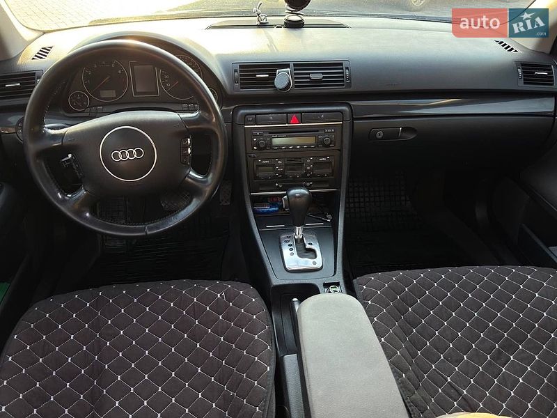 Седан Audi A4 2002 в Кам'янець-Подільському