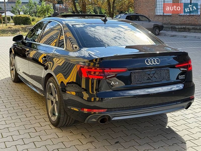 Седан Audi A4 2018 в Виннице