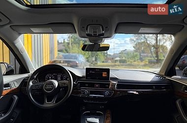 Седан Audi A4 2018 в Виннице