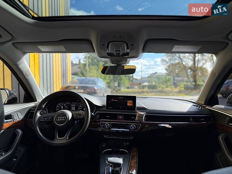 Седан Audi A4 2018 в Виннице
