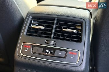 Седан Audi A4 2018 в Виннице