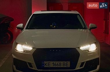 Седан Audi A4 2016 в Дніпрі