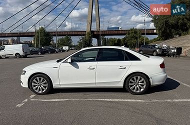 Седан Audi A4 2011 в Києві
