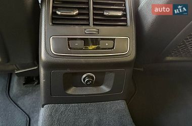Седан Audi A4 2016 в Бучі