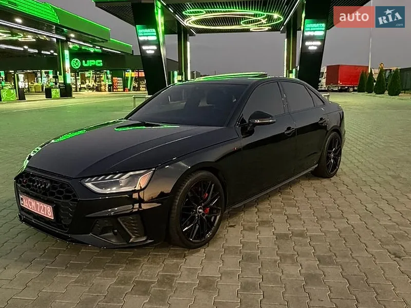 Audi A4 2022