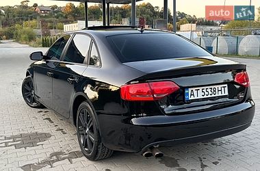 Седан Audi A4 2010 в Турці