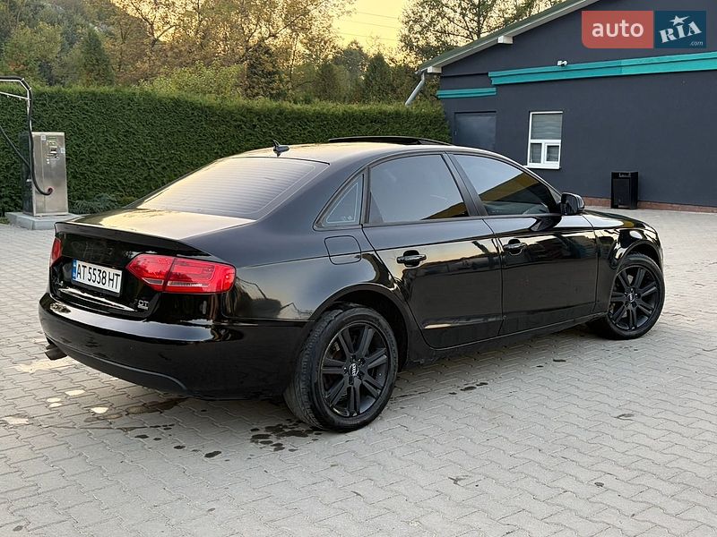 Седан Audi A4 2010 в Турці