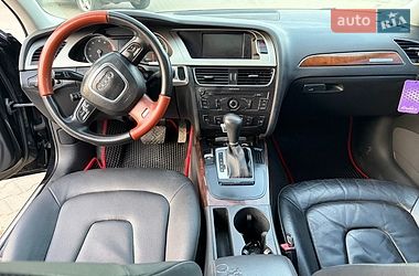 Седан Audi A4 2010 в Турці