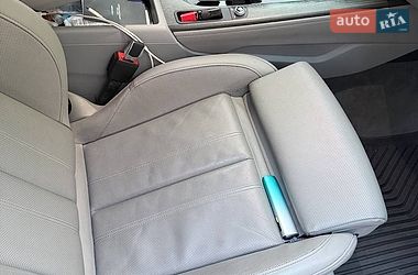 Седан Audi A4 2019 в Днепре