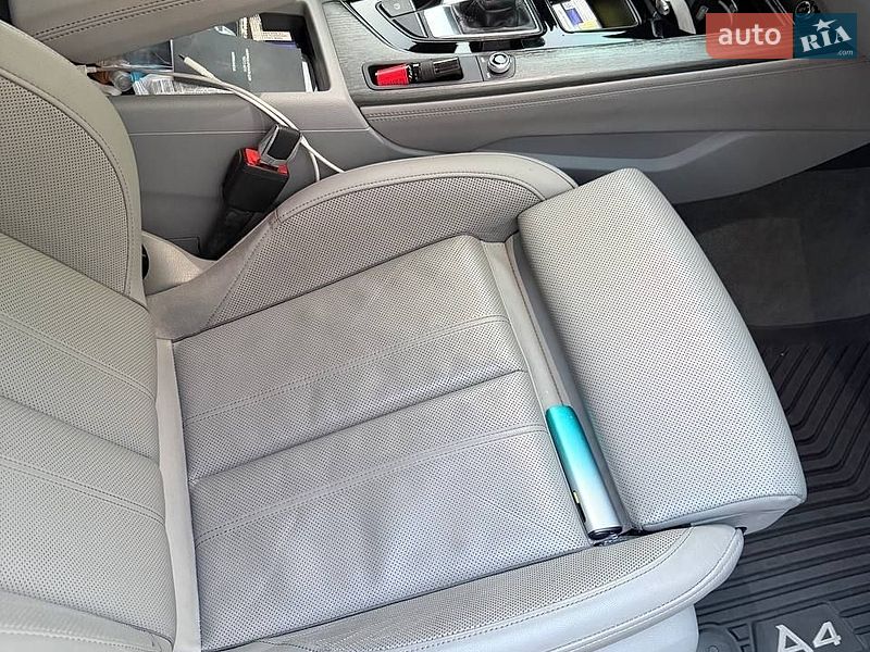 Седан Audi A4 2019 в Днепре
