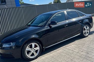 Седан Audi A4 2011 в Львове