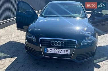 Седан Audi A4 2011 в Львове