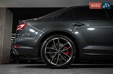 Седан Audi A4 2015 в Одессе