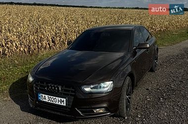 Седан Audi A4 2013 в Знаменке