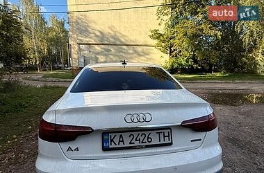 Седан Audi A4 2023 в Коростені