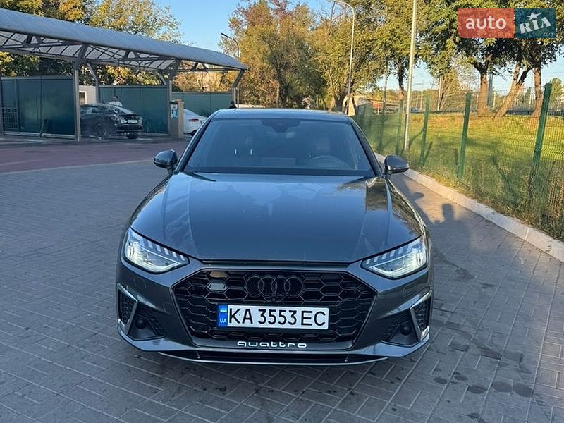 Седан Audi A4 2020 в Киеве