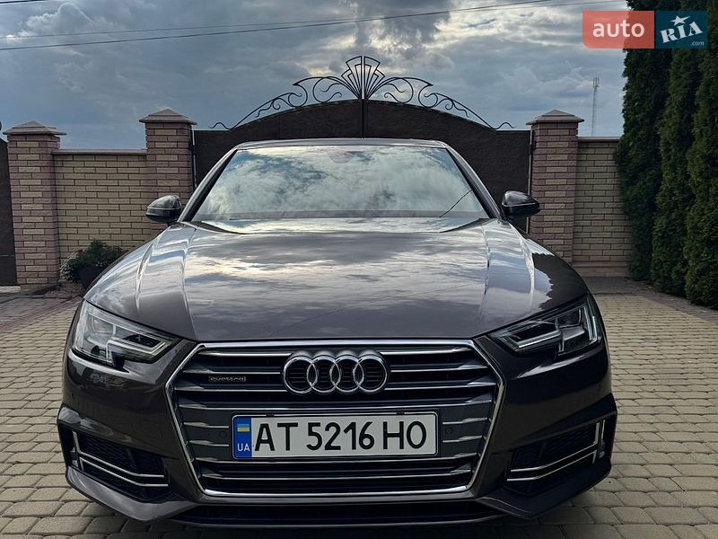 Седан Audi A4 2017 в Ивано-Франковске
